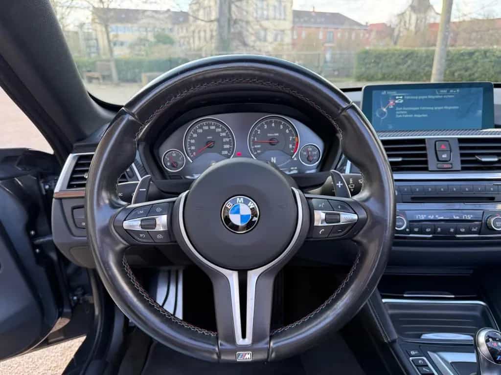 BMW M4 Cabrio M4 Carbon Shadow 05/2016-photo-12
