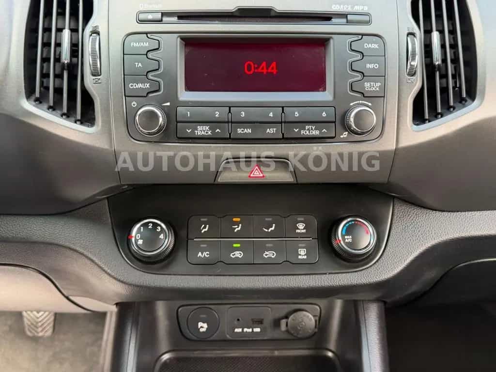 Kia Sportage Vision 2WD 10/2012-photo-24