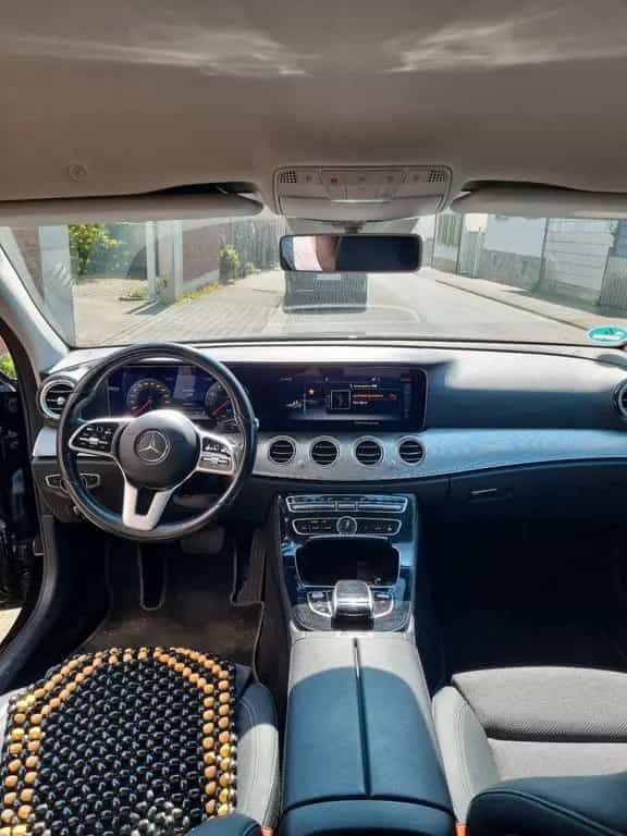 Mercedes-Benz E-Class E klasse 300 05/2020-photo-8