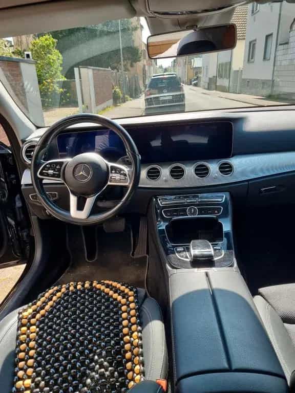 Mercedes-Benz E-Class E klasse 300 05/2020-photo-4