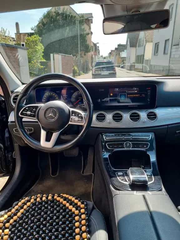 Mercedes-Benz E-Class E klasse 300 05/2020-photo-7