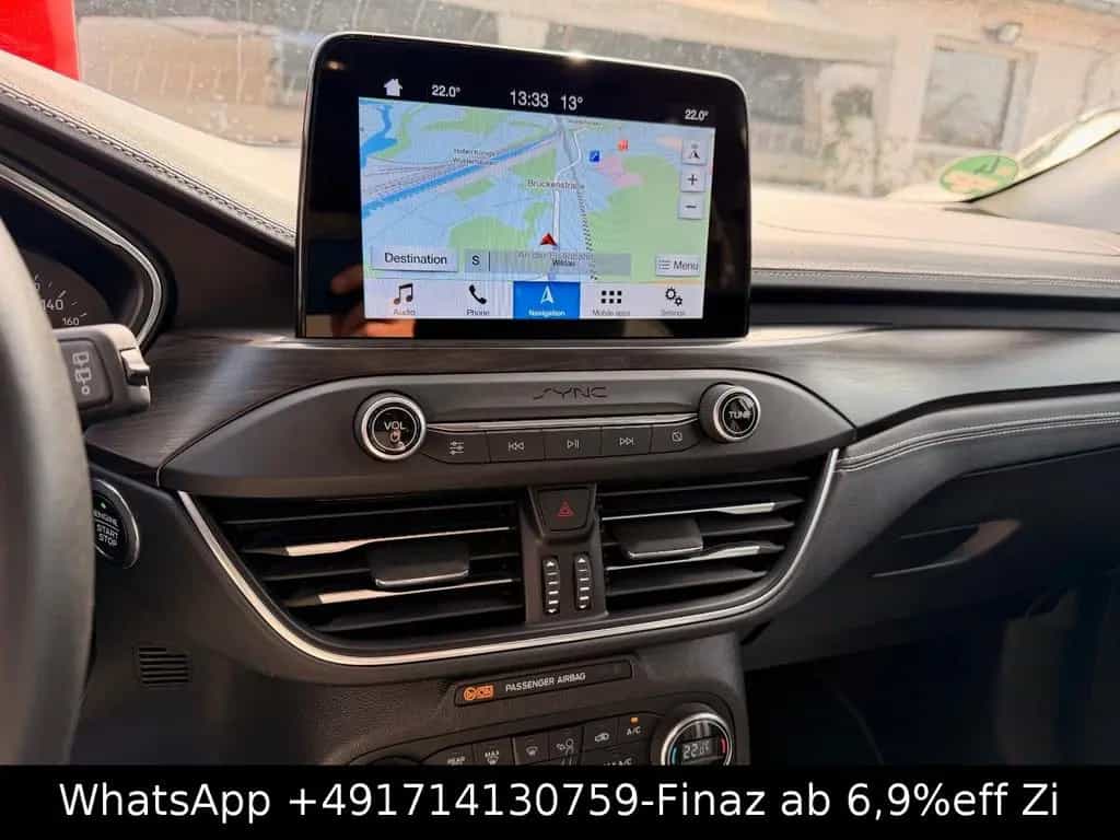 Ford Focus Turnier Vignale-LED-HUD-KAM-LEDER-DAB-TEMP 01/2019-photo-13