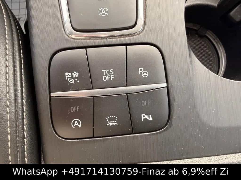 Ford Focus Turnier Vignale-LED-HUD-KAM-LEDER-DAB-TEMP 01/2019-photo-17