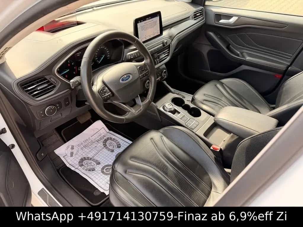 Ford Focus Turnier Vignale-LED-HUD-KAM-LEDER-DAB-TEMP 01/2019-photo-9