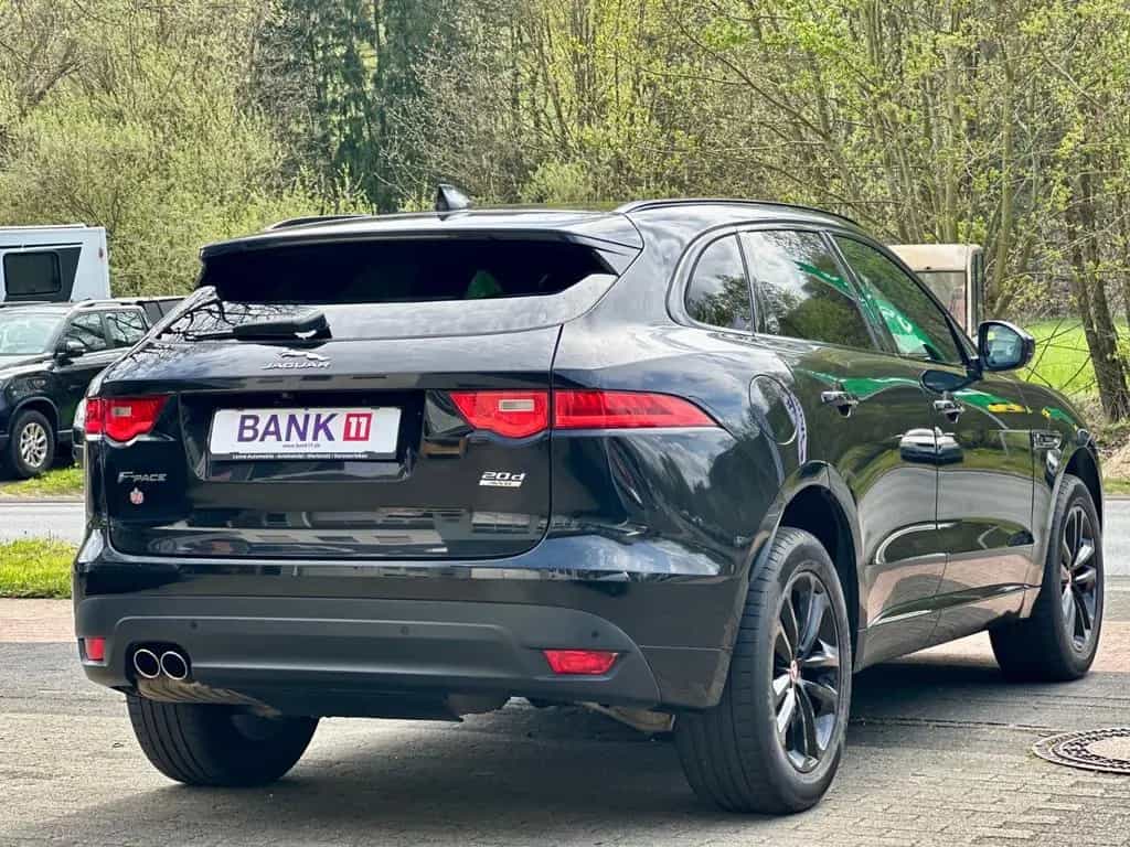 Jaguar F-Pace Chequered Flag*AWD*CAM*Digital*LED*DAB+ 12/2020-photo-5