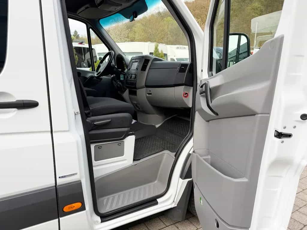 Mercedes-Benz Sprinter 313CDI Bus 9-Sitze L2H2 RWD Schwingsitz 01/2015-photo-14