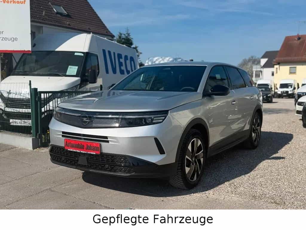 Opel NEW Grandland 1.2 GS-Line 48V ACC RFK DKG SHZ+LH 01/2025-photo-1