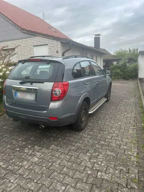Chevrolet Captiva 2.4 10/2009-photo-2