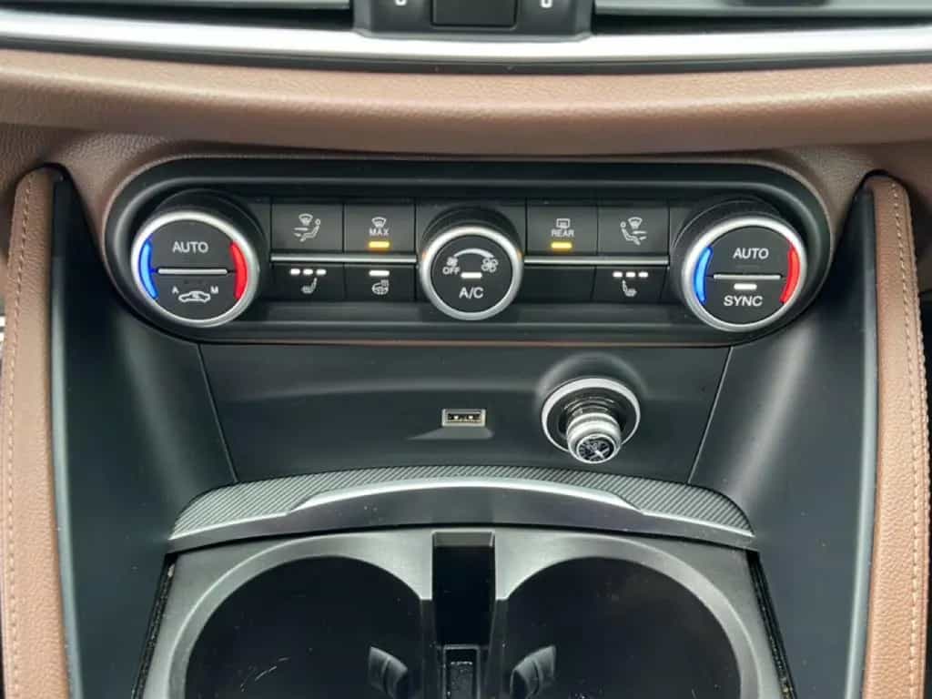 Alfa Romeo Stelvio 2.0 Turbo 16V Veloce Q4 OPF 12/2020-photo-16