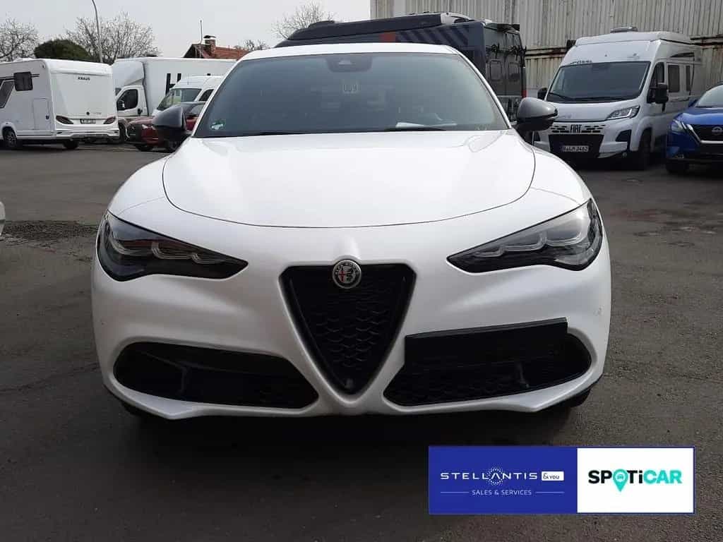 Alfa Romeo Stelvio 2.0 Turbo 16V Veloce Q4 03/2023-photo-1