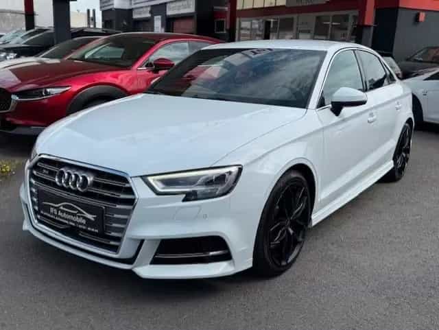 Audi S3 2.0 quattro*NO OPF*ACC*NAVI*19ZOLL*TEILLEDER 12/2017-photo-11