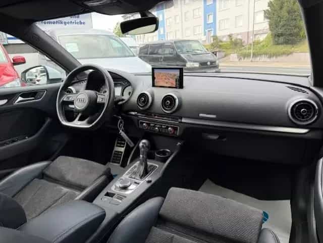 Audi S3 2.0 quattro*NO OPF*ACC*NAVI*19ZOLL*TEILLEDER 12/2017-photo-19