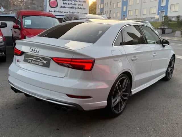 Audi S3 2.0 quattro*NO OPF*ACC*NAVI*19ZOLL*TEILLEDER 12/2017-photo-5