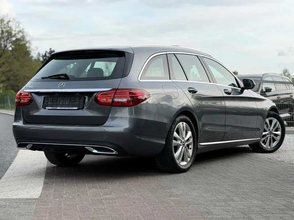 Mercedes-Benz C 220 d *Panorama* MultiBeam LED Rkam Totwinkel 08/2018-photo-14