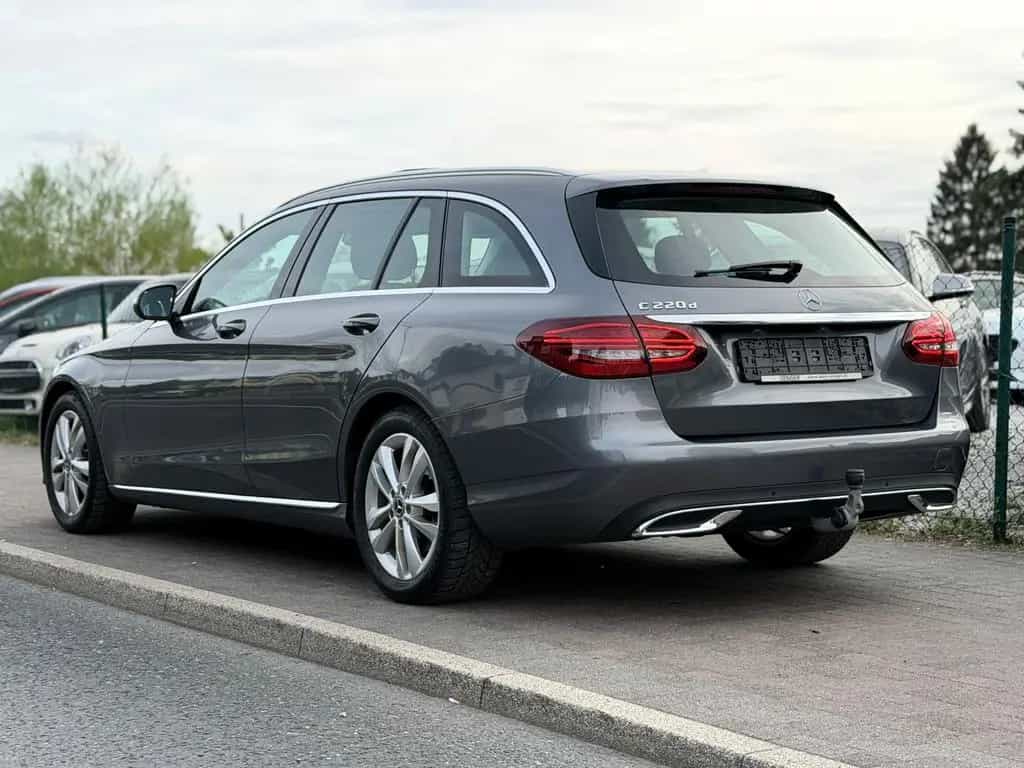 Mercedes-Benz C 220 d *Panorama* MultiBeam LED Rkam Totwinkel 08/2018-photo-18