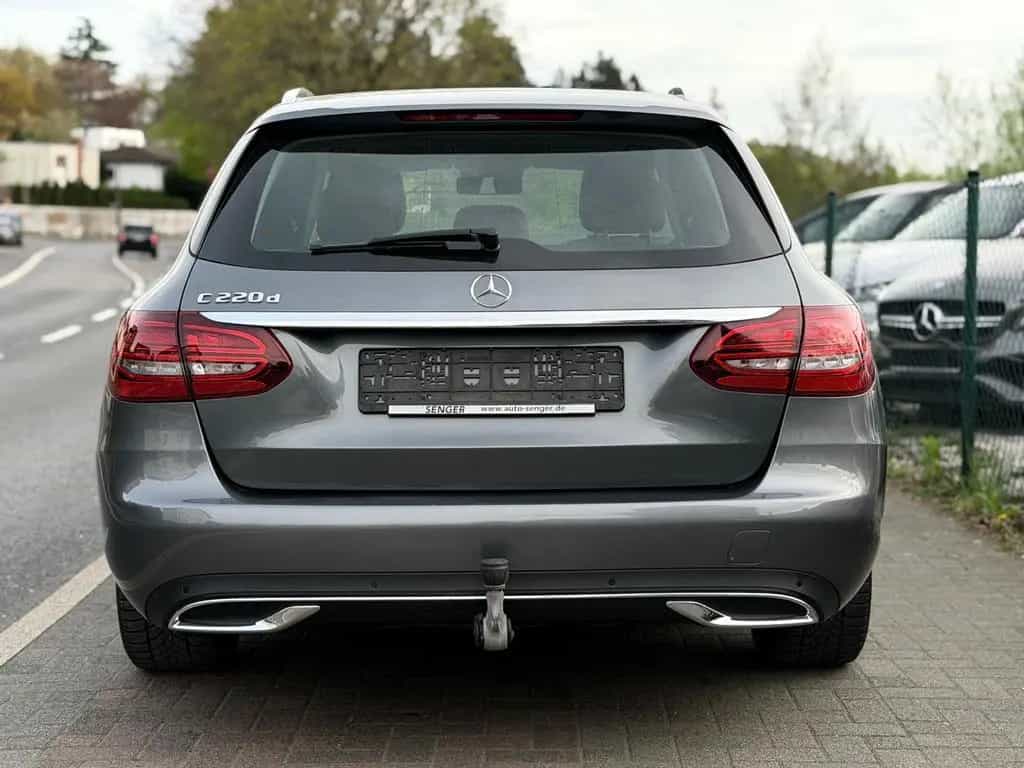 Mercedes-Benz C 220 d *Panorama* MultiBeam LED Rkam Totwinkel 08/2018-photo-33