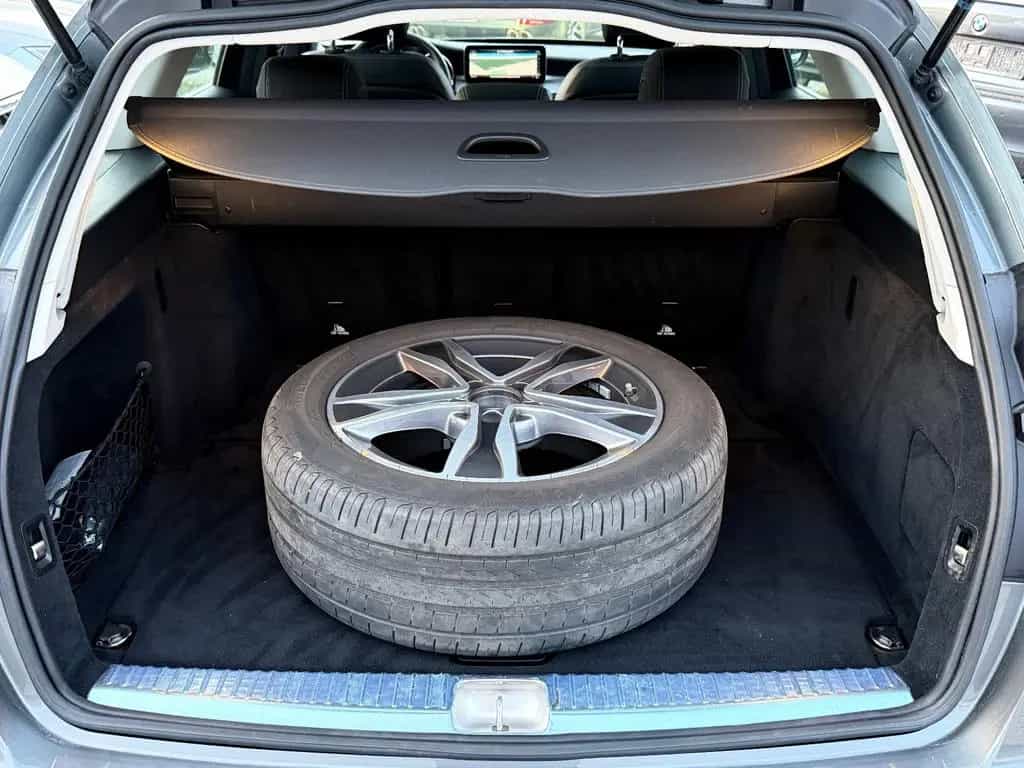Mercedes-Benz C 220 d *Panorama* MultiBeam LED Rkam Totwinkel 08/2018-photo-35