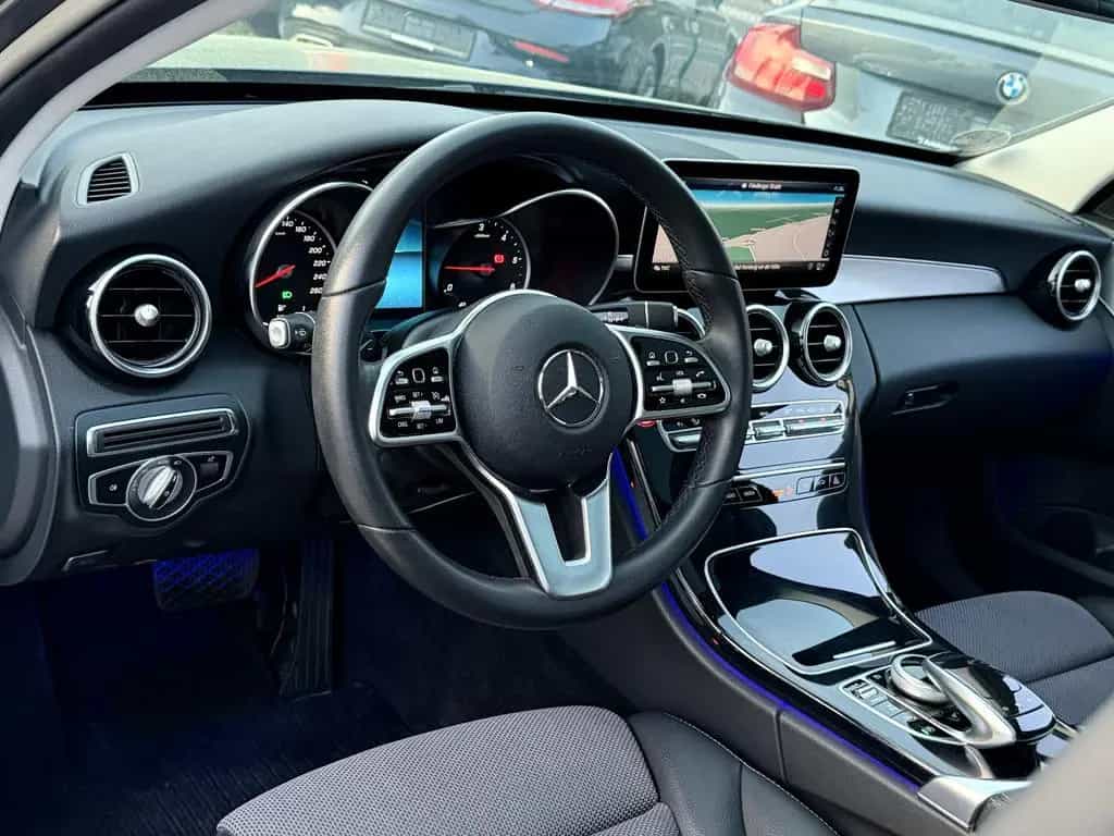 Mercedes-Benz C 220 d *Panorama* MultiBeam LED Rkam Totwinkel 08/2018-photo-45