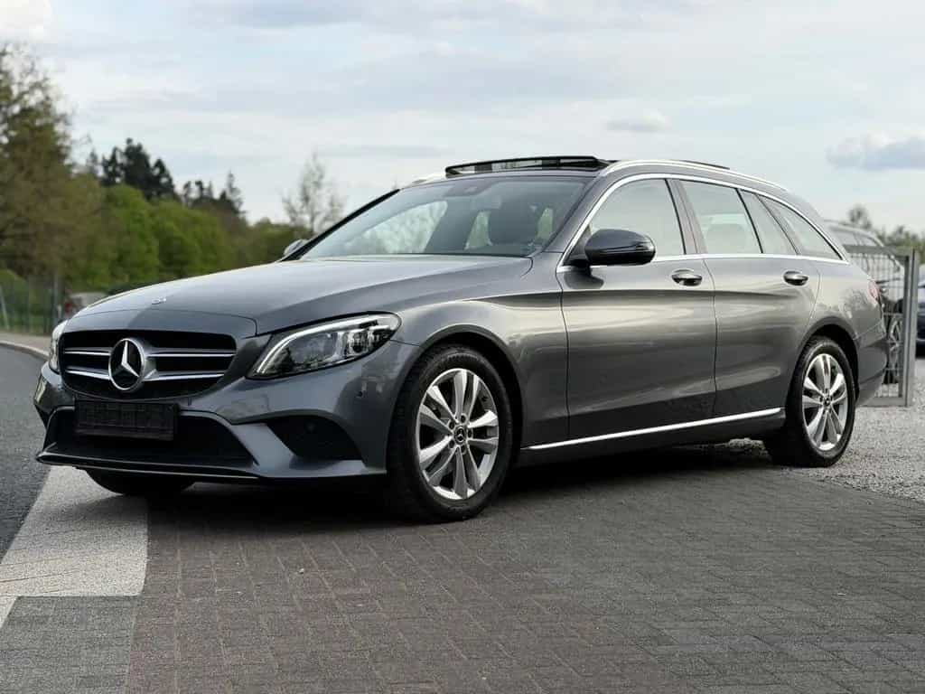 Mercedes-Benz C 220 d *Panorama* MultiBeam LED Rkam Totwinkel 08/2018-photo-46