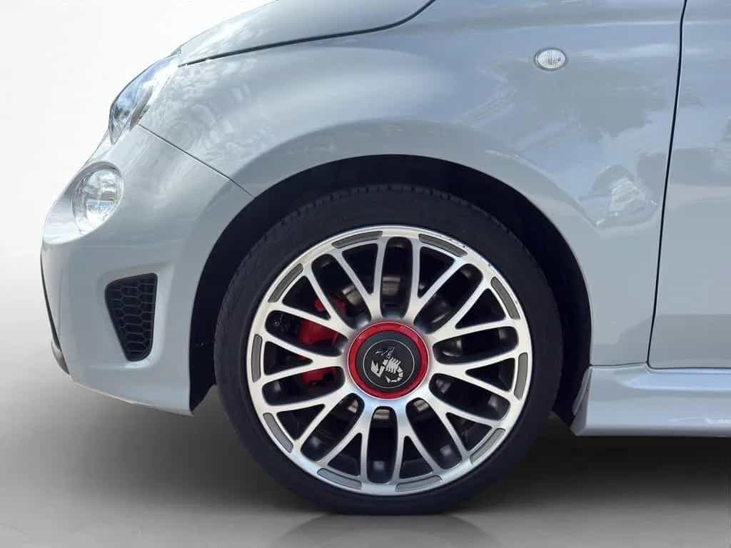 Abarth 595 1.4 T-Jet 107kW (145PS) 02/2022-photo-9