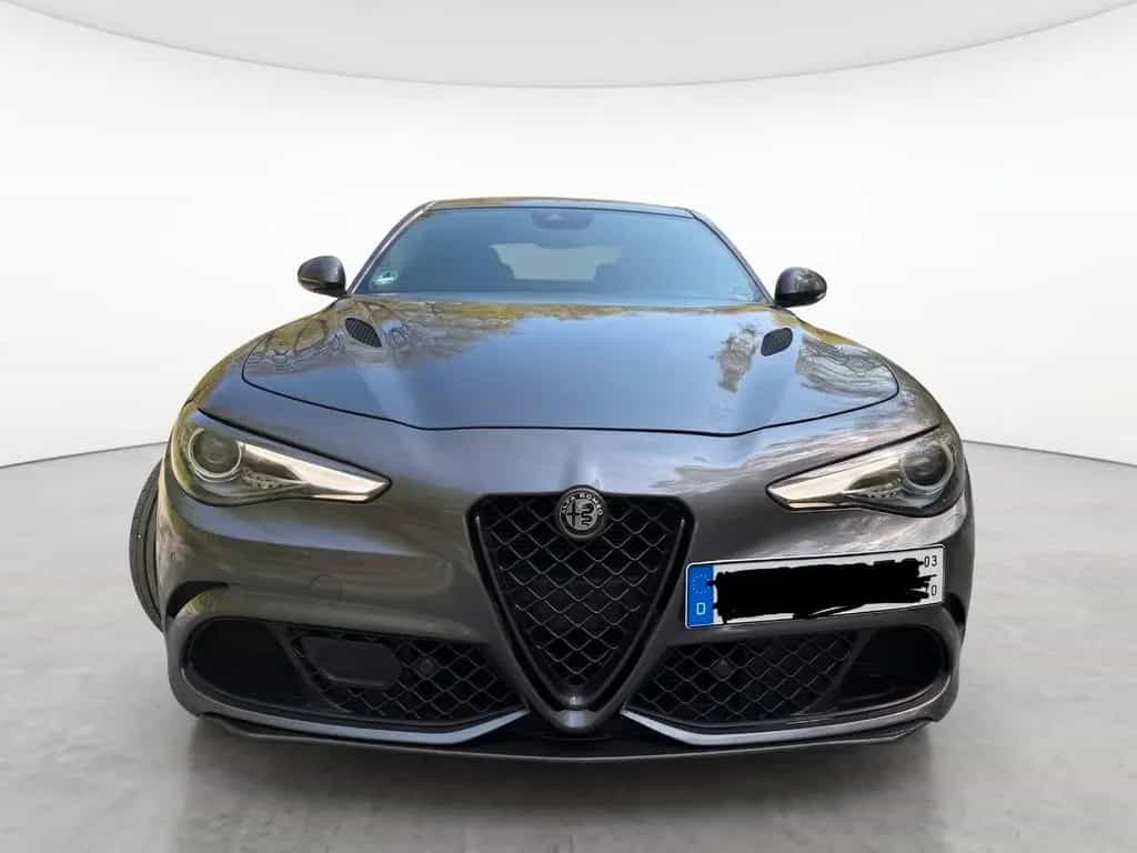 Alfa Romeo Giulia | Nav-Gen2 | Keramik | Harman-Kardon | 06/2017-photo-1