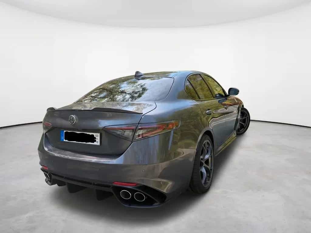 Alfa Romeo Giulia | Nav-Gen2 | Keramik | Harman-Kardon | 06/2017-photo-2