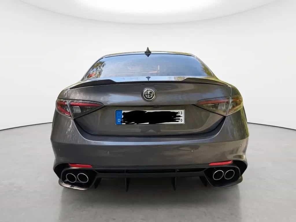 Alfa Romeo Giulia | Nav-Gen2 | Keramik | Harman-Kardon | 06/2017-photo-3