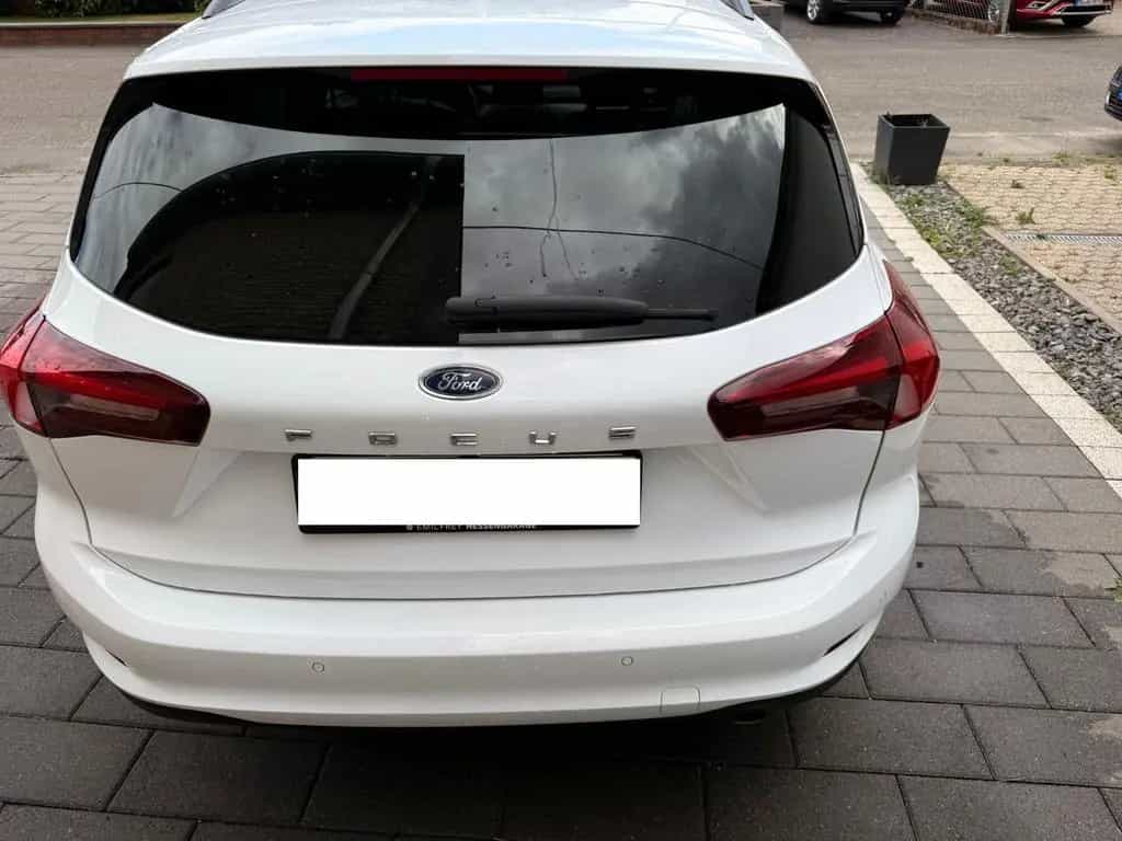 Ford Focus 1,0 EcoBoost 74kW Cool & Connect Turni... 02/2023-photo-1