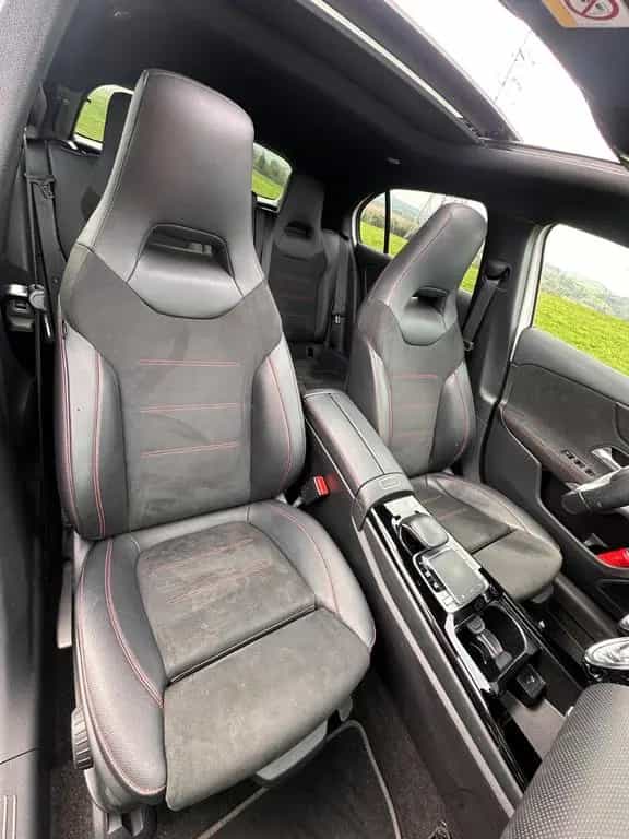 Mercedes-Benz A-Class 250 4MATIC DCT - 11/2019-photo-10