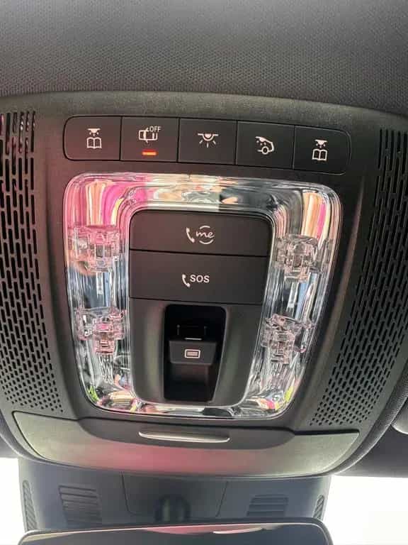 Mercedes-Benz A-Class 250 4MATIC DCT - 11/2019-photo-11