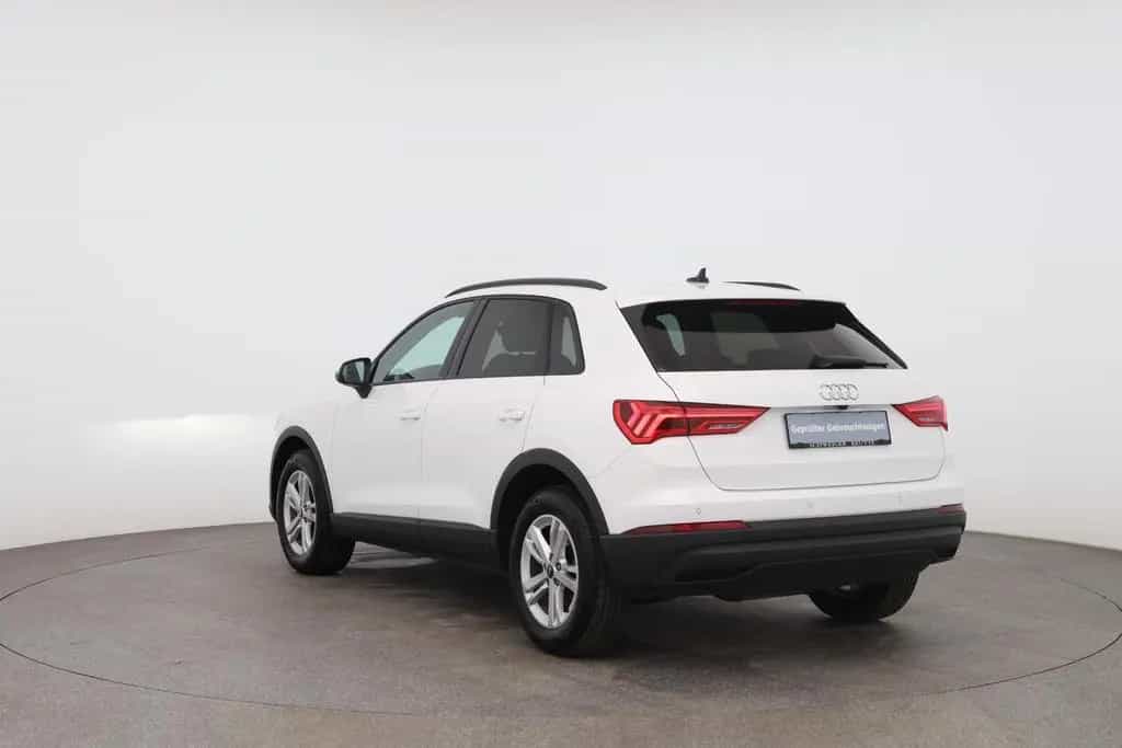 Audi Q3 TDI 2.0 08/2021-photo-2
