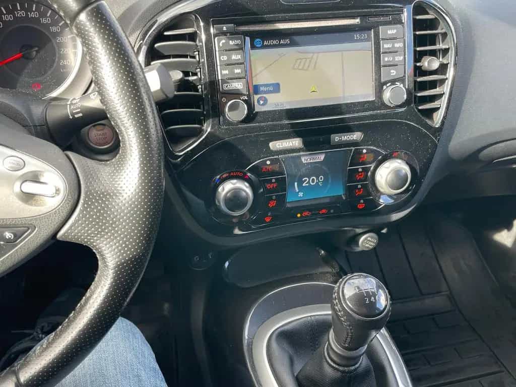 Nissan Juke N-Connecta 02/2018-photo-13