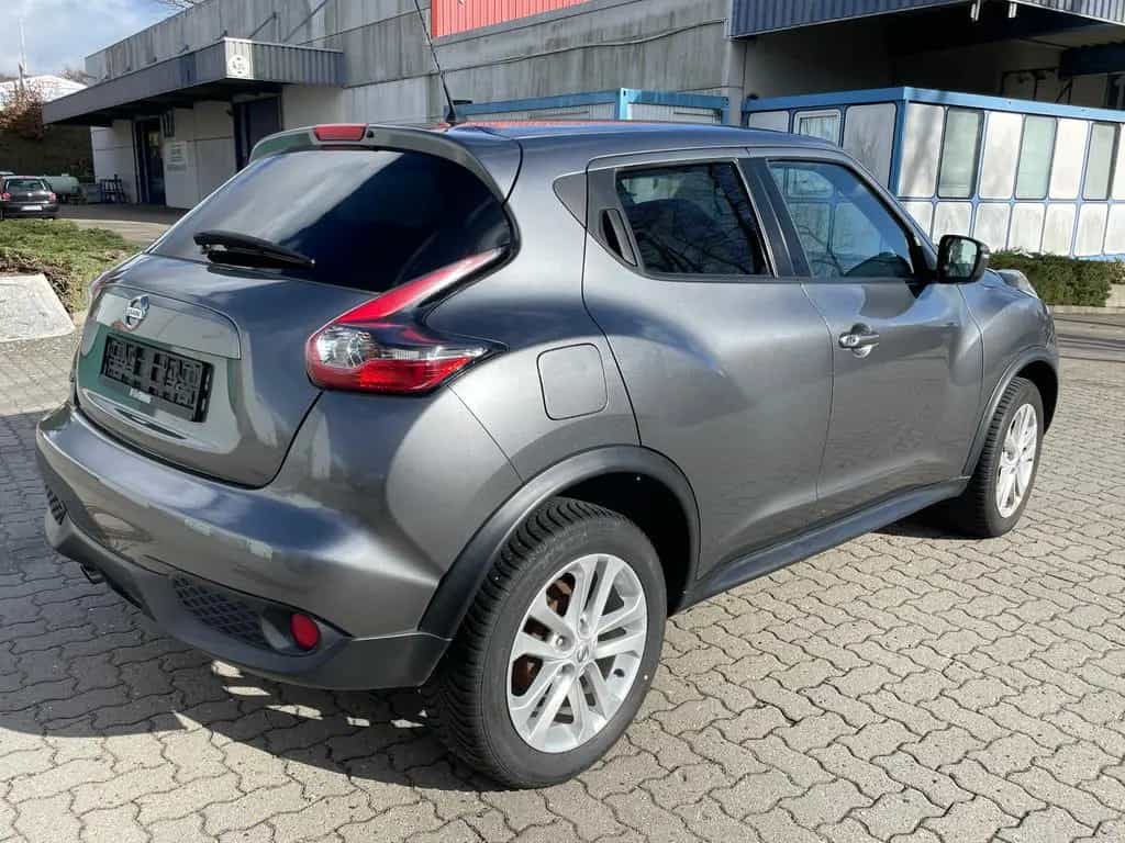 Nissan Juke N-Connecta 02/2018-photo-3
