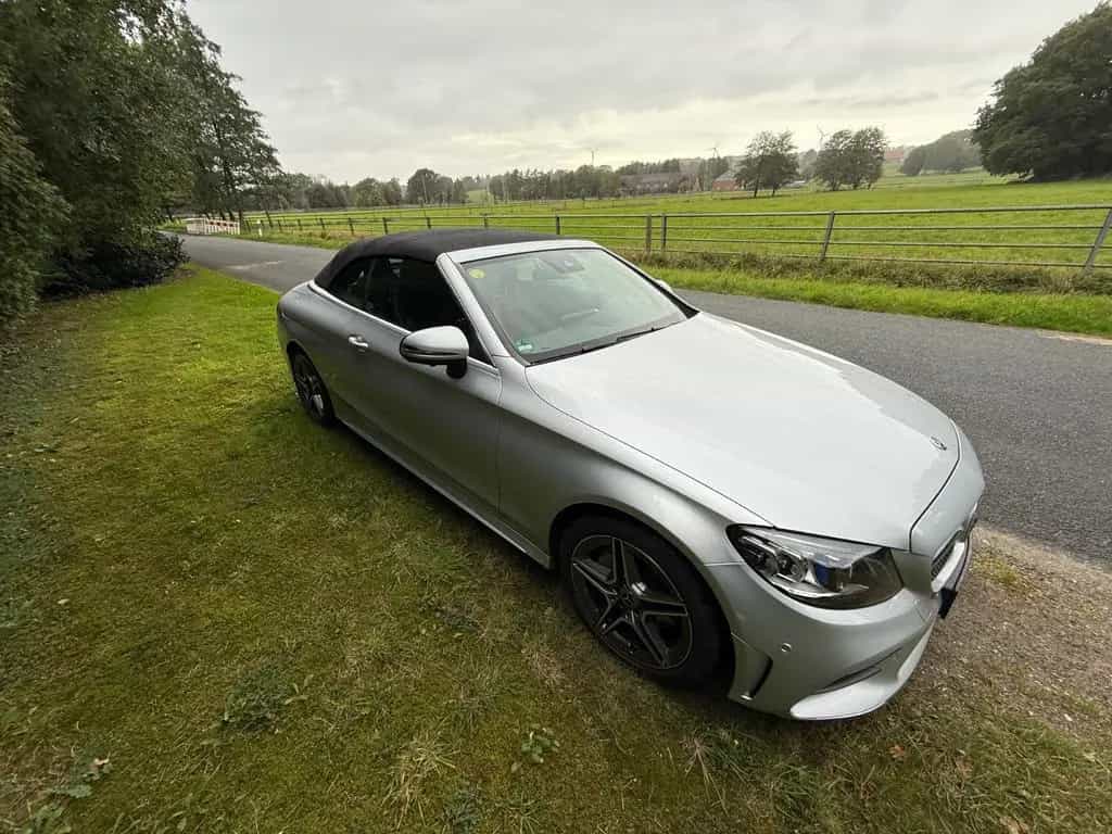 Mercedes-Benz C-Class 220d C 220d Cabrio AMG Line Facelift 360° AHK 08/2018-photo-16