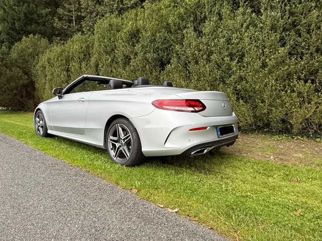 Mercedes-Benz C-Class 220d C 220d Cabrio AMG Line Facelift 360° AHK 08/2018-photo-2