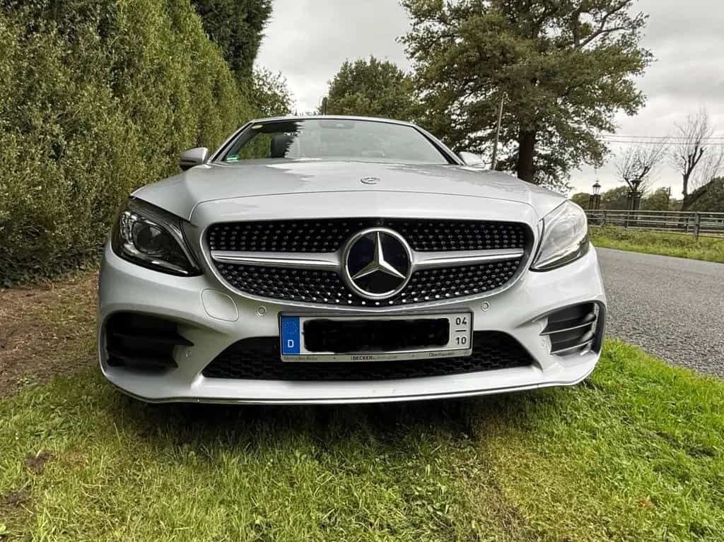 Mercedes-Benz C-Class 220d C 220d Cabrio AMG Line Facelift 360° AHK 08/2018-photo-5