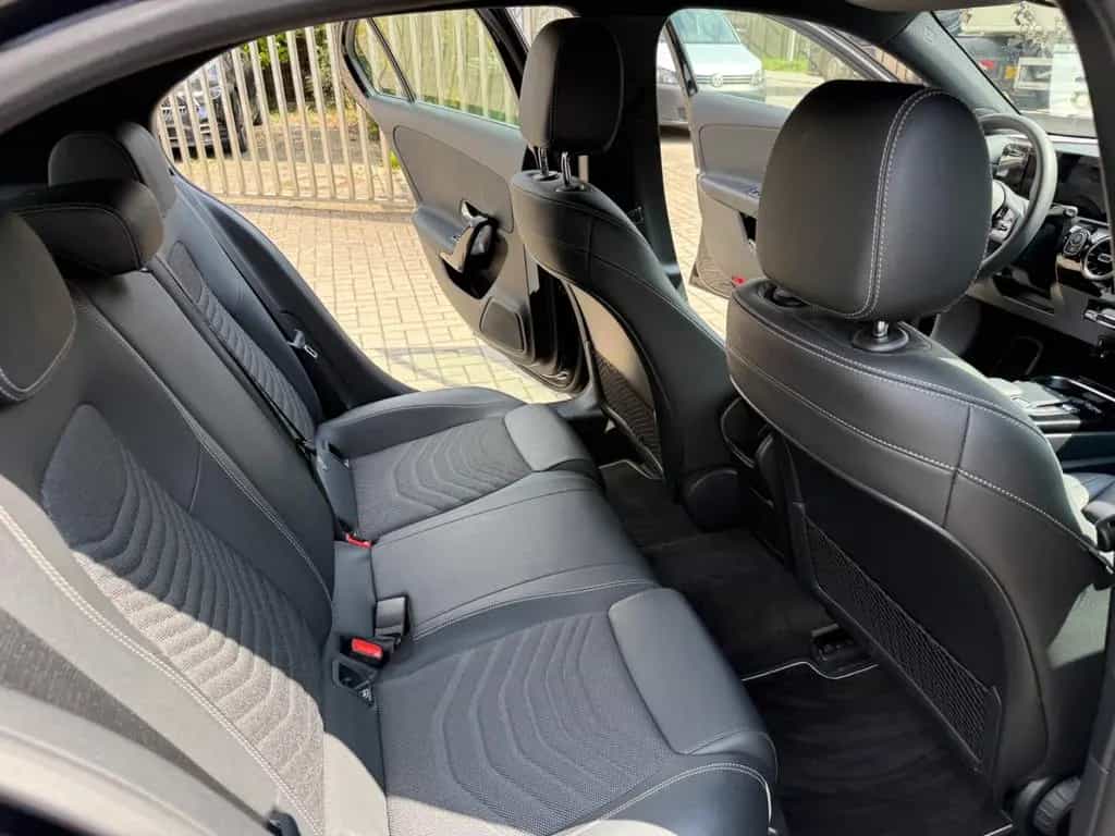 Mercedes-Benz A-Class 200 Style/Navi/Automatik/Alu 02/2020-photo-32