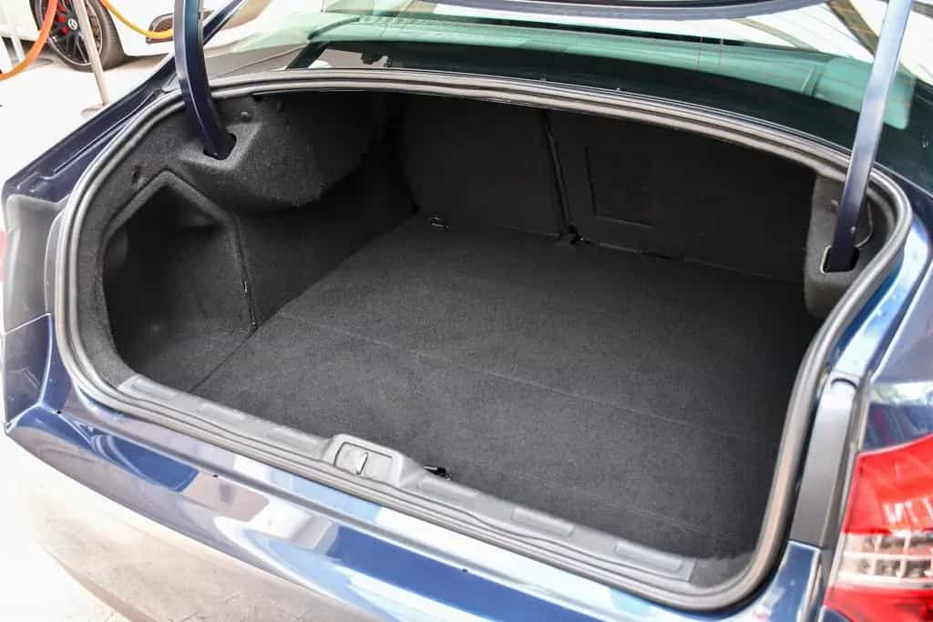 Citroën C5 Lim. Selection PDC BT Navi Shz 1. Hand 06/2015-photo-31