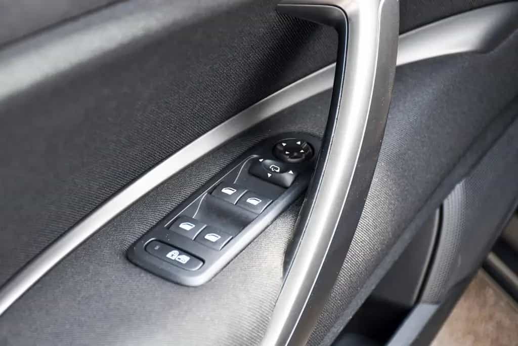 Citroën C5 Lim. Selection PDC BT Navi Shz 1. Hand 06/2015-photo-7