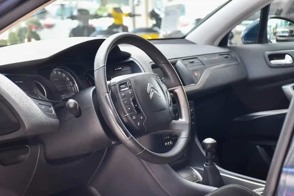 Citroën C5 Lim. Selection PDC BT Navi Shz 1. Hand 06/2015-photo-8
