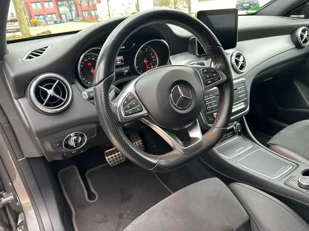 Mercedes-Benz CLA-Class Benz CLA 220 SB 4MATIC 06/2017-photo-10
