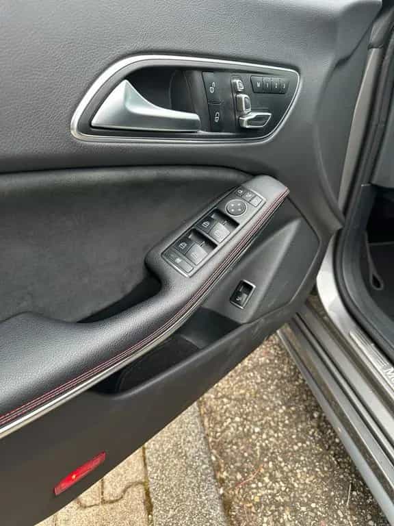 Mercedes-Benz CLA-Class Benz CLA 220 SB 4MATIC 06/2017-photo-12