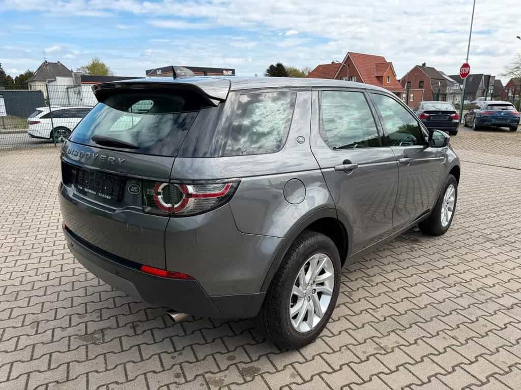 Land Rover Discovery Sport SE AWD*Panorama*Meridian*Kamera 06/2018-photo-1