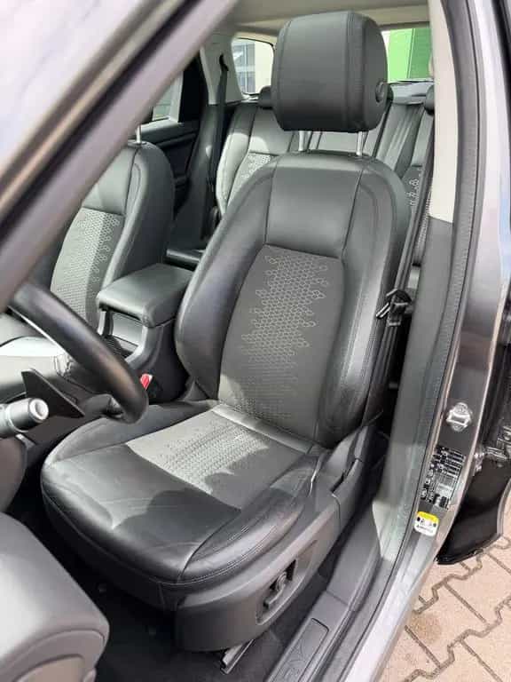 Land Rover Discovery Sport SE AWD*Panorama*Meridian*Kamera 06/2018-photo-10