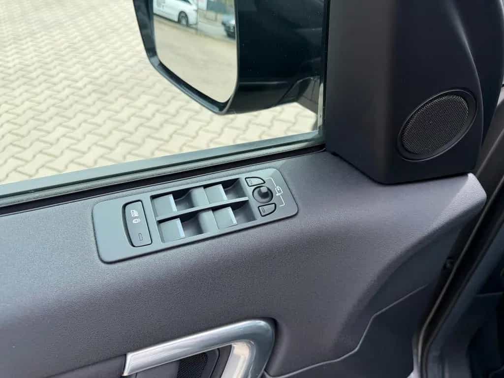 Land Rover Discovery Sport SE AWD*Panorama*Meridian*Kamera 06/2018-photo-11