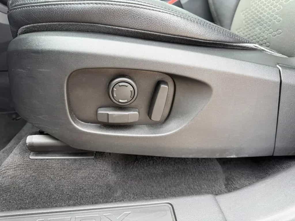 Land Rover Discovery Sport SE AWD*Panorama*Meridian*Kamera 06/2018-photo-13