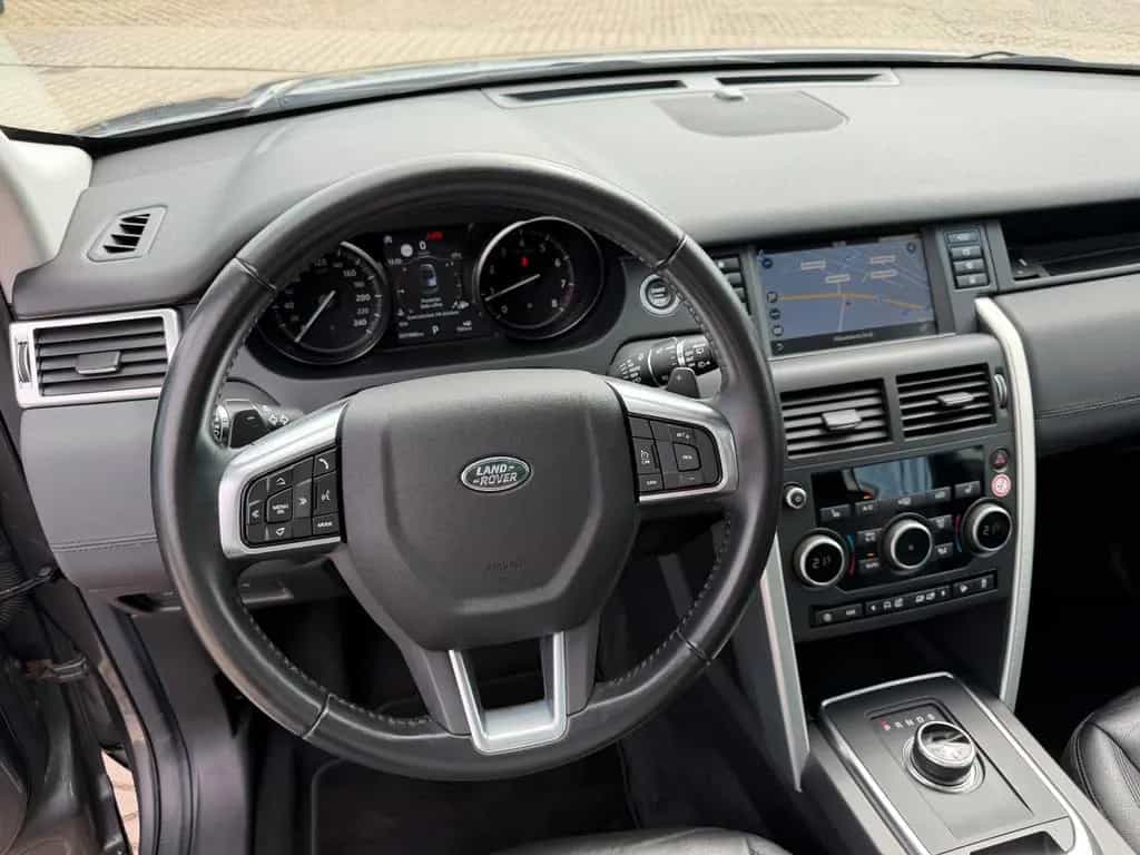 Land Rover Discovery Sport SE AWD*Panorama*Meridian*Kamera 06/2018-photo-17