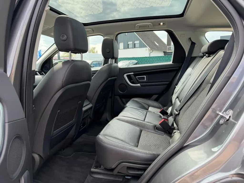Land Rover Discovery Sport SE AWD*Panorama*Meridian*Kamera 06/2018-photo-23