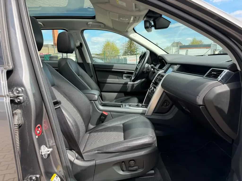 Land Rover Discovery Sport SE AWD*Panorama*Meridian*Kamera 06/2018-photo-26