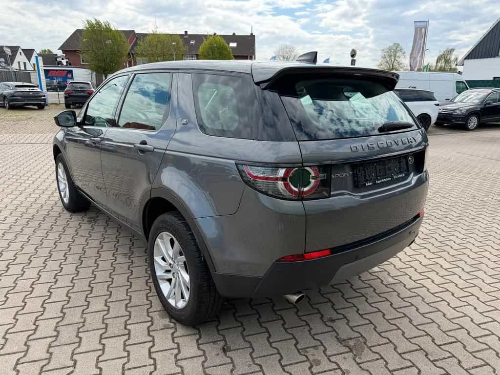 Land Rover Discovery Sport SE AWD*Panorama*Meridian*Kamera 06/2018-photo-4